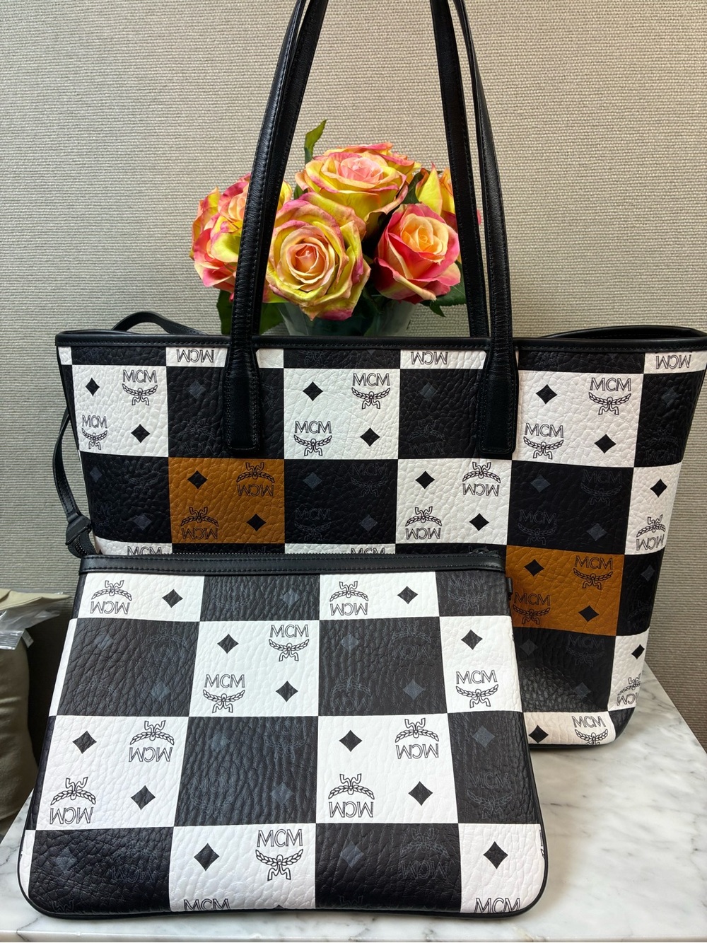 MCM Medium Visetos Aren Tote in Black & White Checkerboard - Pristine! 🔥